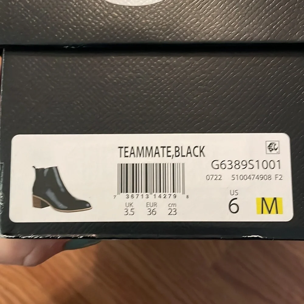 NWT- Dr. Scholl's Shoes Women's Teammate Ankle Boot, size 6 - Picture 10 of 11